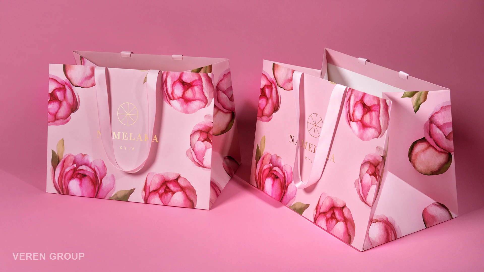 Упаковка для кондитерского магазина Namelaka Kyiv (Peony)
