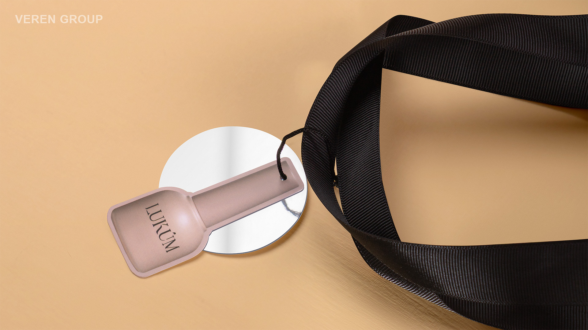 Комплексная упаковка для лимитированной серии лаков Lukum Nails