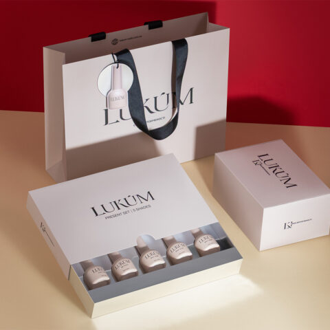 Комплексне пакування для лімітованої серії лаків Lukum Nails