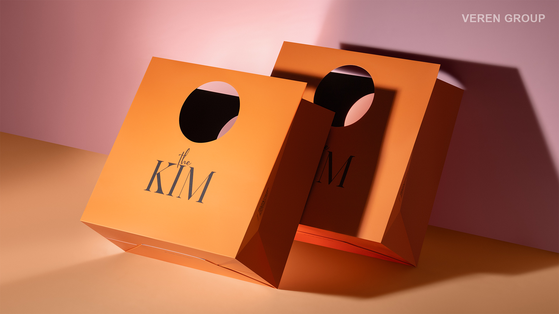 Упаковка для украинского бренда одежды THE KIM