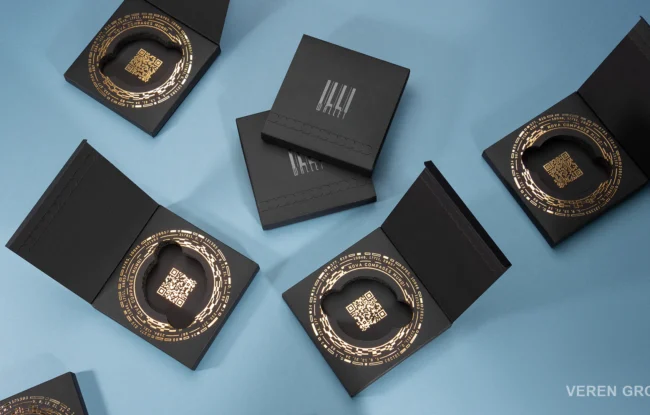 Преміальне пакування для криптовалютної монети ILLI Wallet